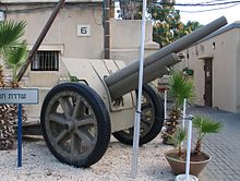 Canon de 105 modele 1913 Schneider. Most widely available light calibre artillery to French army in battle of France Canon-de-105-mle-1913-Schneider-2.jpg