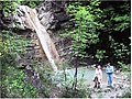 La Cascata termale San Cristoforo del rio Carlone, con laghetto e fonte termale