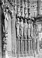 Cathédrale Notre-Dame - Portail central de la façade sud - statues-colonnes du piédroit droit - Chartres - Médiathèque de l'architecture et du patrimoine - APMH00013703.jpg