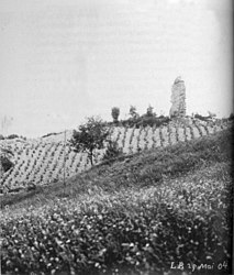 O castelo de Le Bas-Beaumont em 1904