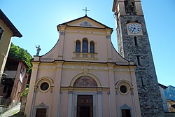 Chiesa parrocchiale dei Santi Pietro e Paolo in Primaluna.jpg