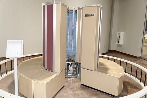 Cray-1 at Computer Museum of America