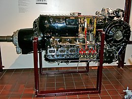 Daimler-Benz DB 603 engine, partly sectioned to show internal working.