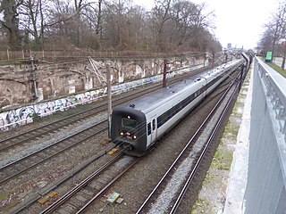 DSB IR4 and DSB IC3 52 on Boulevardbanen.