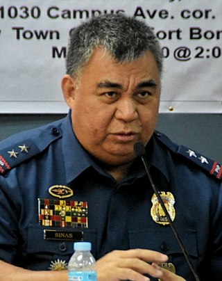 <span class="mw-page-title-main">Debold Sinas</span> Former Chief of the Philippine National Police
