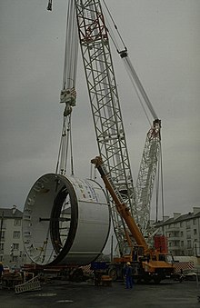 Descente de la jupe du tunnelier Perceval à Rennes - décembre 1997.jpg