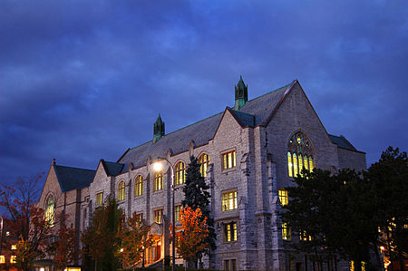 มหาวิทยาลัยควีนส์