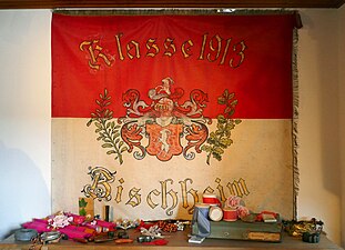 Bandera de los reclutas de Bischheim (1913) en el Museo Alsaciano de Estrasburgo.