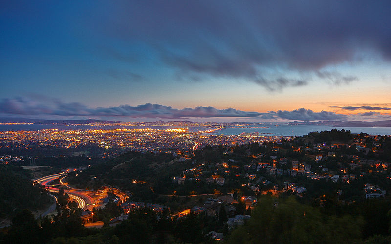 File:Dusk in the Oakland Hills - Flickr - Joe Parks.jpg