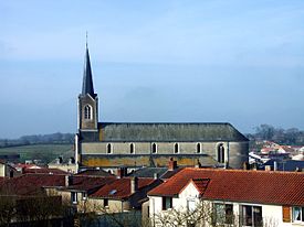 Igreja de Saint-Germain-sur-Moine.