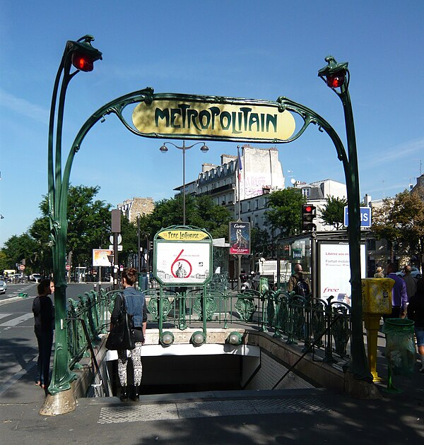 Père Lachaise (métro de Paris)