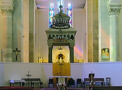 Chœur et ciborium.