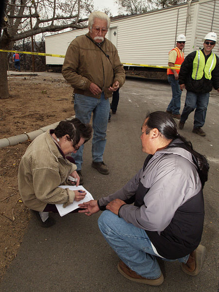 File:FEMA - 33727 - A Tribal worker assigns temporary housing to fire victims in California.jpg