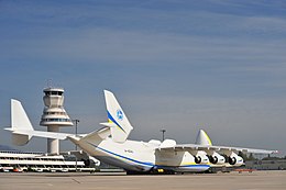 Foronda aireportua antonov.jpg