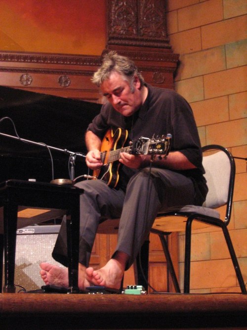 Fred Frith performing at Mills College, Oakland, California in October 2005