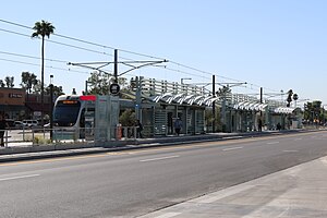 Glendale Avenue station.JPG