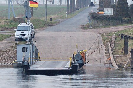 Grohnder Fähre an der Weser bei Grohnde (Emmerthal) IMG 5183