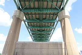 Hernando de Soto Bridge