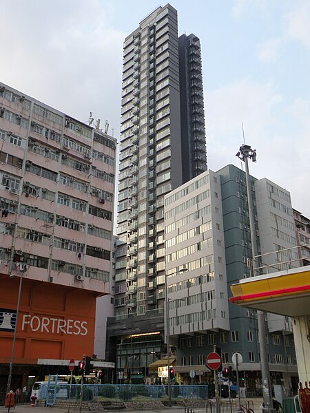 File:High Point, Hong Kong.JPG