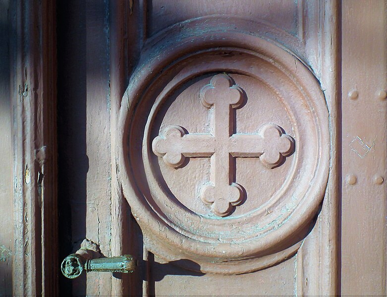 File:Holy Trinity church in Książki (3).jpg