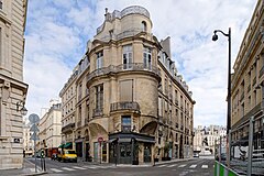 Rue de france. Отель де Тулуз. Прогулки по Парижу 19 века. Проспект Ленина в Париже особняк. Дворец герцога олбанского.