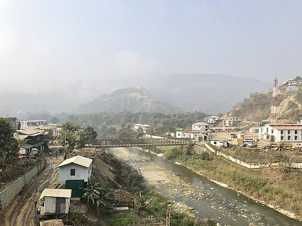 Rickhawdar (left;Myanmar)- Zokhawthar (right;India) border crossing