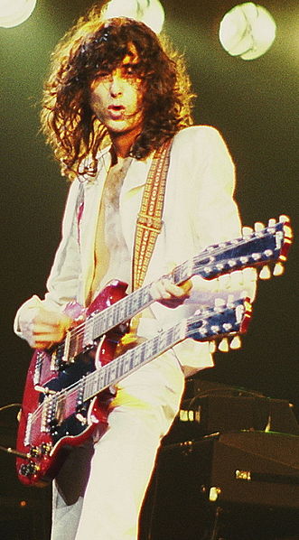 https://upload.wikimedia.org/wikipedia/commons/thumb/a/a8/JimmyPage2.jpg/331px-JimmyPage2.jpg