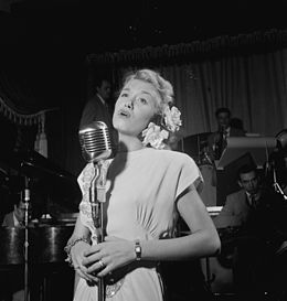 Christy juin et Red Rodney au Club Troubadour, New York, ca. sept. 1947, par William Gottlieb (LOC gottlieb.01251) .jpg