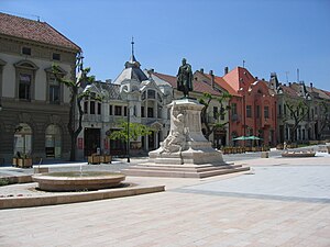 Статуя Яноша Гарая, Площадь Гарай, Szekszárd.jpg