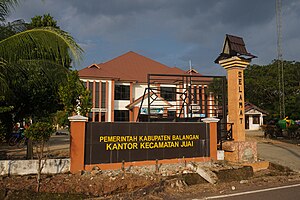 Kantor camat Juai