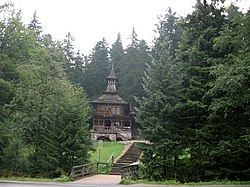 Zakopane - Cappella del Sacro Cuore. È interamente in legno e risale agli inizi del 1900