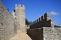 Kasteelmuur met toren