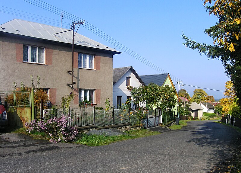 File:Kouty, Main Street.jpg