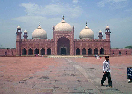 The Badshahi Masjid
