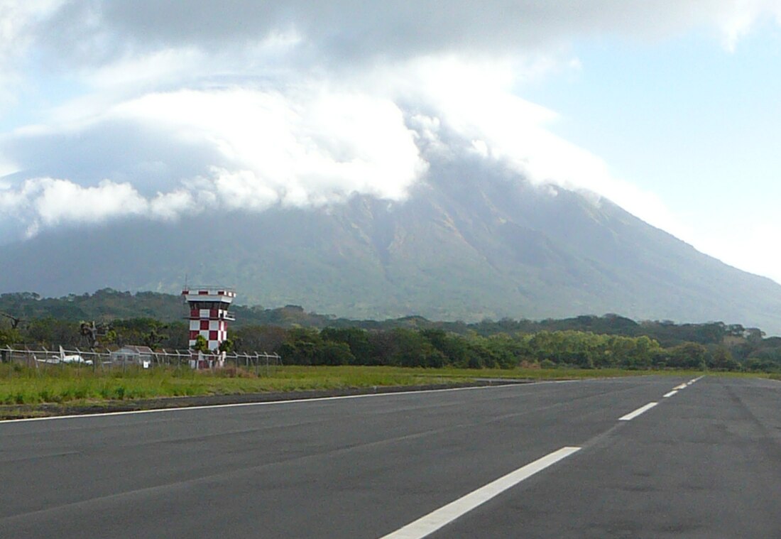 Aeropuertu d'Ometepe