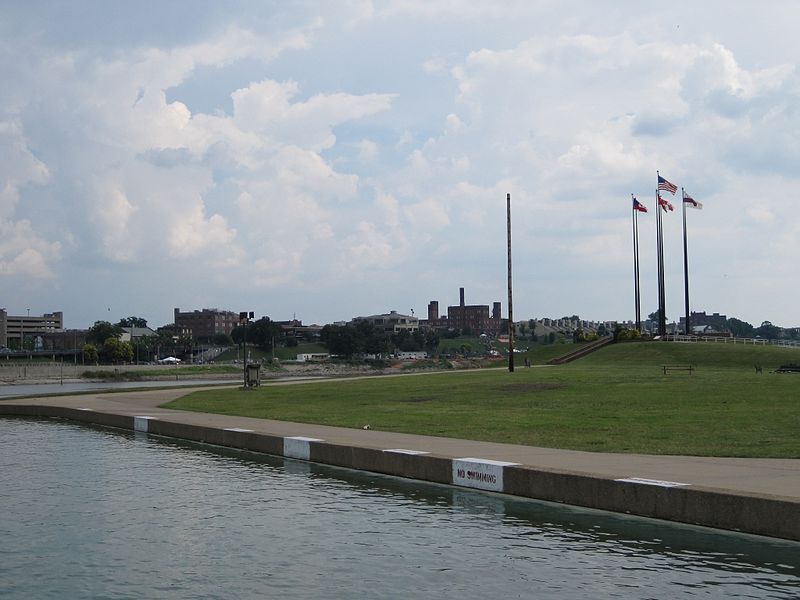 File:Memphis Skyline from Mud Island River Park 03.jpg