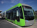 Un bus en livrée "vert" au terminus de Jules Michelet dans le quartier de Borny.