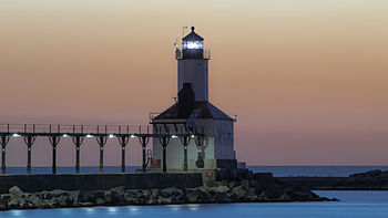 File:Michigan City Lighthouse.jpg