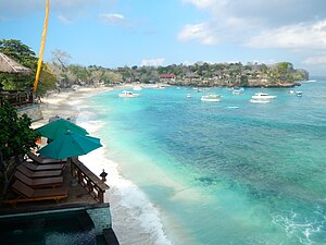 Nusa Lembongan Mushroom Beach.JPG