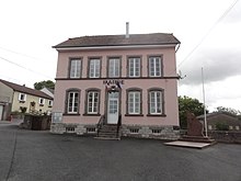 Ang Town Hall sa Oberstinzel