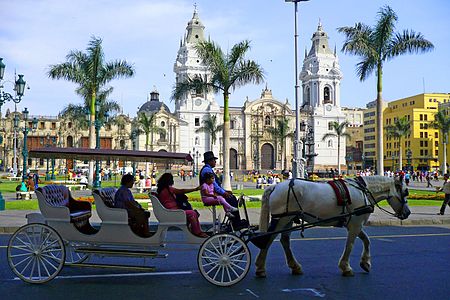 Trung_tâm_lịch_sử_của_Lima