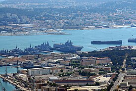 Port militaire de Toulon.jpg