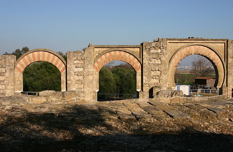 File:Portico - Madinat al-Zahra.JPG