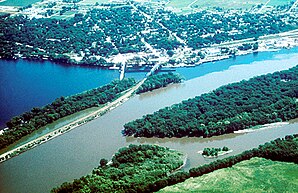 Prescott där St. Croix River möter Mississippi