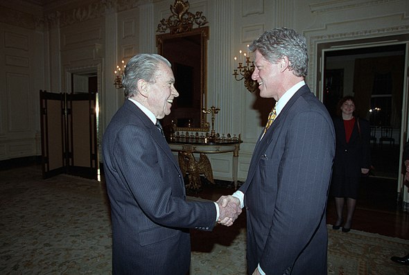 Nixon with President Bill Clinton in the residence of the White House, March 1993