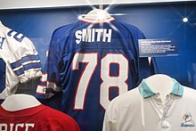 Smith's jersey exhibited at the Pro Football Hall of Fame Pro Football Hall of Fame (23944954377).jpg