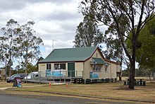 Quinalow Library, 2017 Quinalow Library 001.JPG