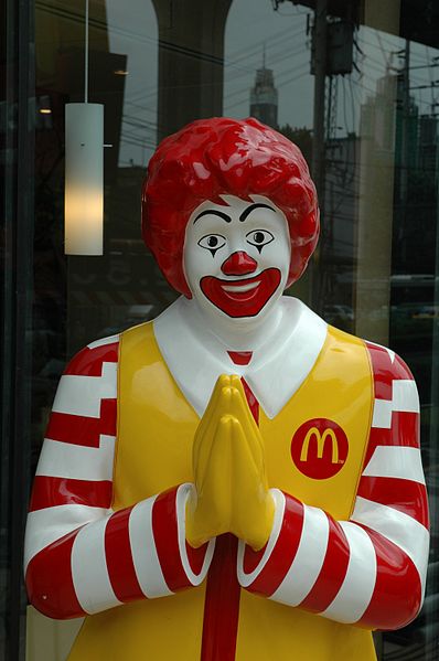 File:RonaldMcDonald Wai.JPG