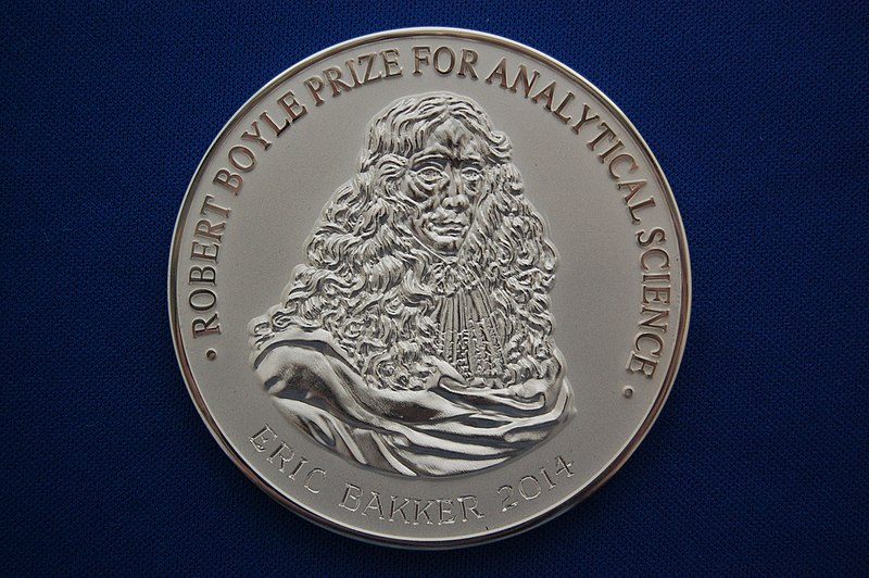 File:Royal Society of Chemistry - Robert Boyle Prize for Analytical Science - 2014 - Andy Mabbett - 01.JPG