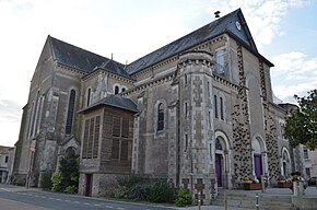 Saint-Julien-de-Concelles - Eglise Saint-Julien (2).jpg